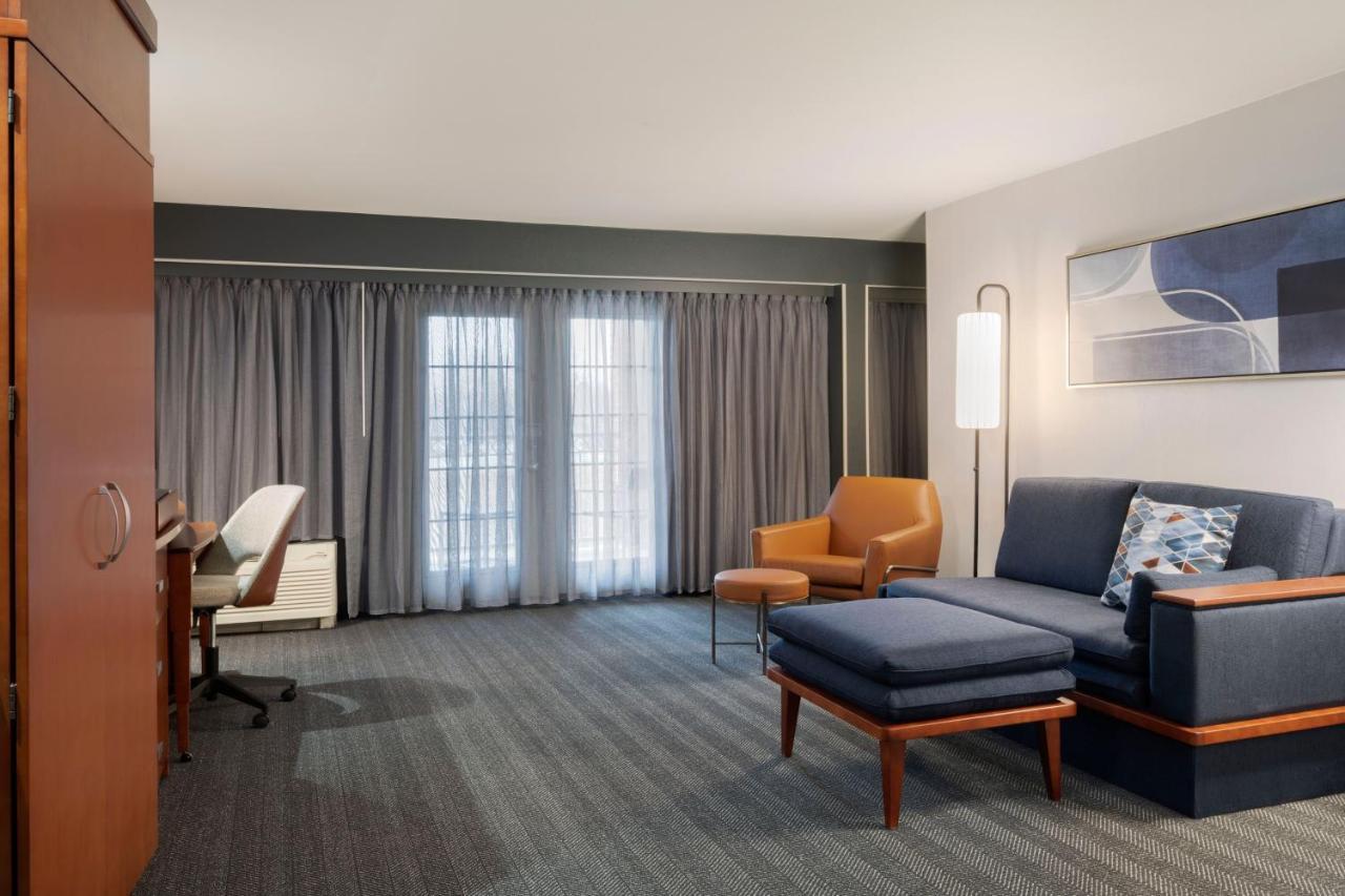 Courtyard By Marriott Columbus New Albany Hotel Екстериор снимка