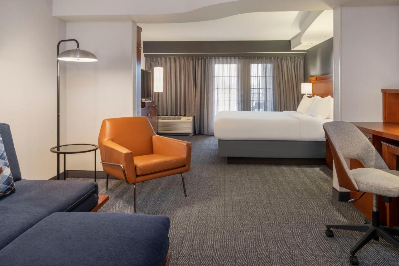 Courtyard By Marriott Columbus New Albany Hotel Екстериор снимка
