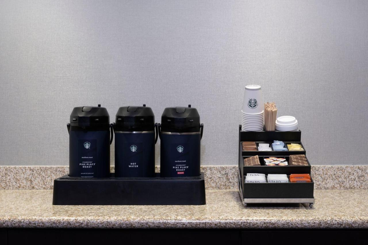 Courtyard By Marriott Columbus New Albany Hotel Екстериор снимка